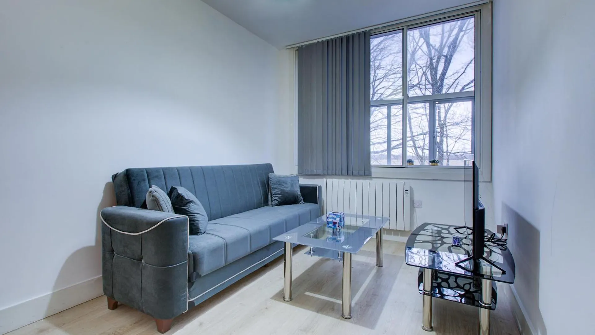 1 Bedroom Flat 6 Mins From Heathrow Airport Flat 25 Harmondsworth