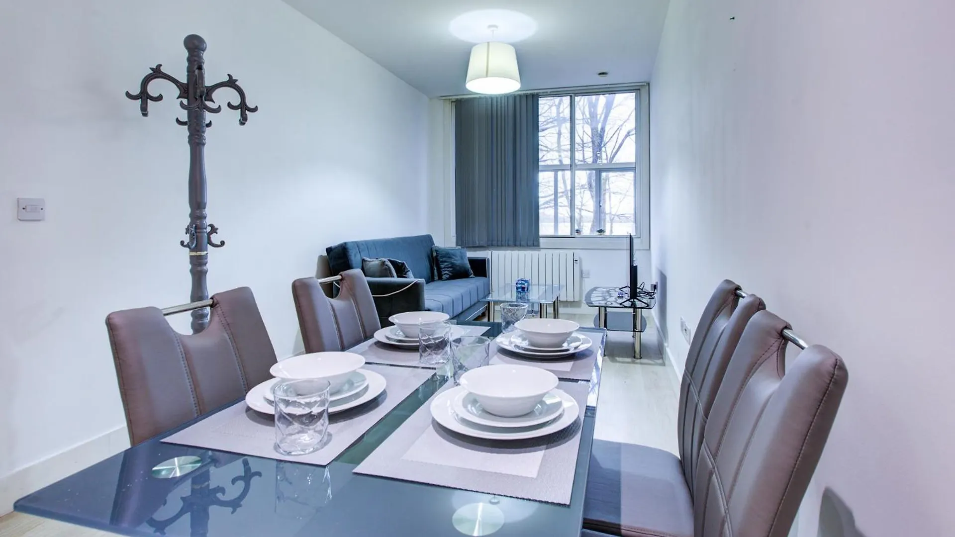 1 Bedroom Flat 6 Mins From Heathrow Airport Flat 25 Harmondsworth Daire